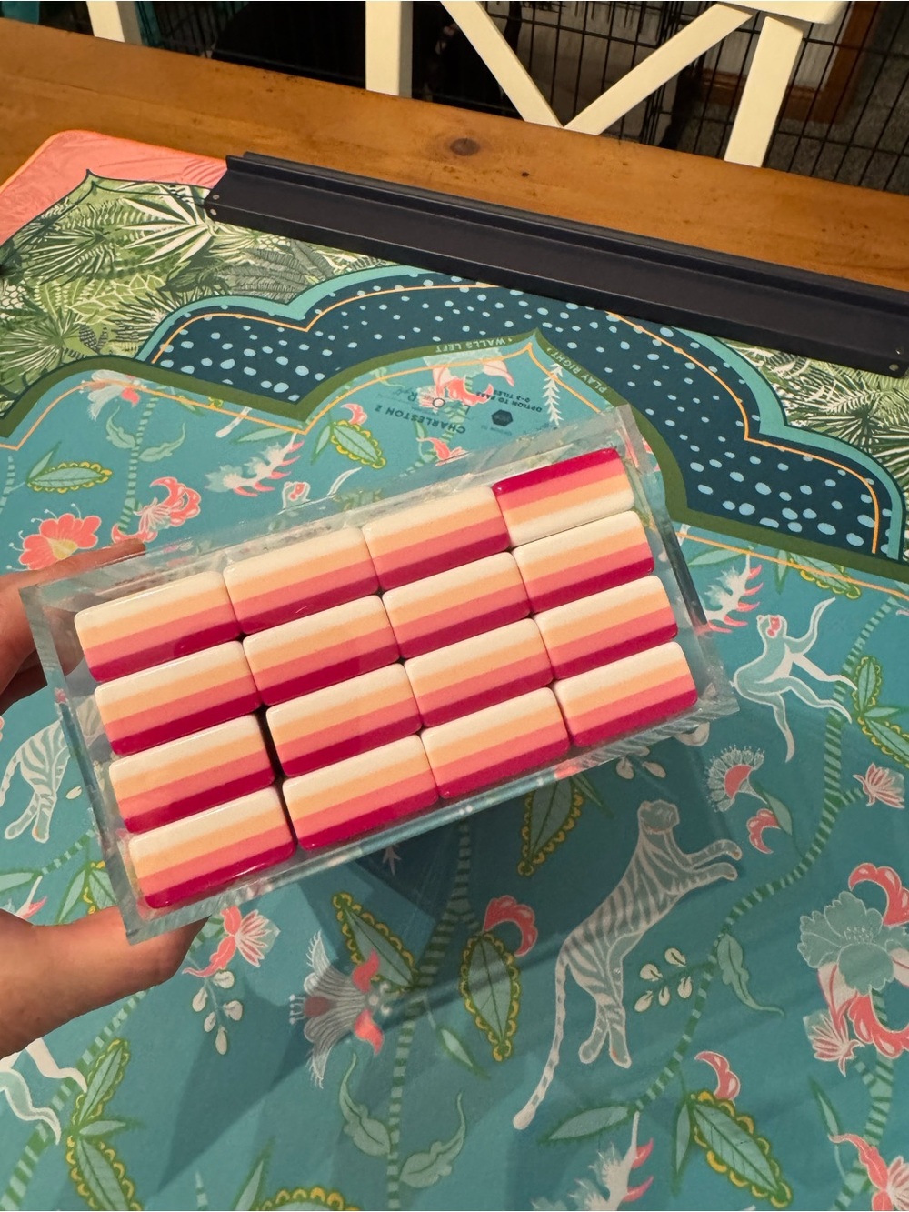 Clear Acrylic Display Box for Mahjong Tiles - Picture 4 of 7